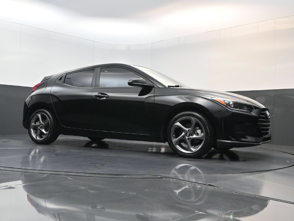 Used 2020 Hyundai Veloster 2.0 FWD image 24