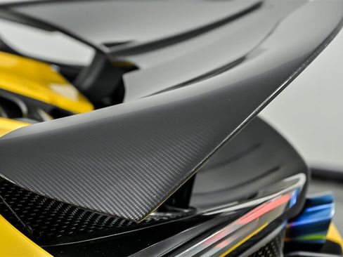 Used 2022 McLaren 720S Luxury RWD image 19