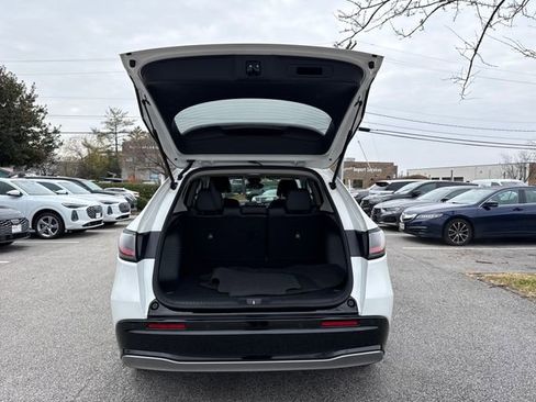 Used 2024 Honda HR-V EX-L image 9