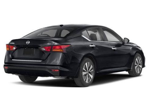 Used 2022 Nissan Altima 2.5 SV FWD image 2