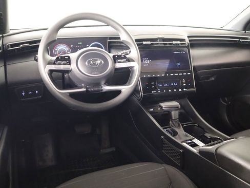 Used 2024 Hyundai Santa Cruz SEL w/ Activity Package image 2