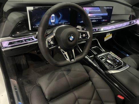 New 2026 BMW 740i xDrive 740i xDrive w/ Premium Package image 7