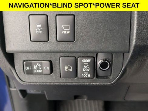 Used 2023 Toyota Tacoma TRD Off-Road w/ Advanced Technology Package image 14