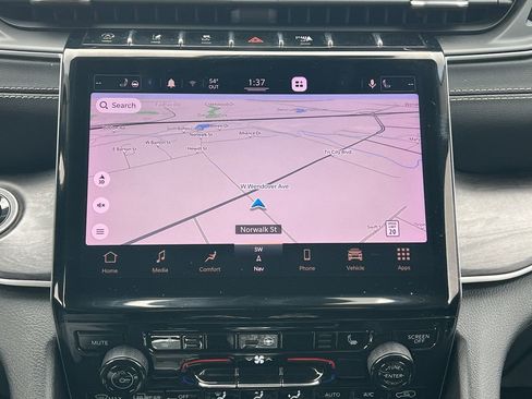 Used 2021 Jeep Grand Cherokee L Limited image 7