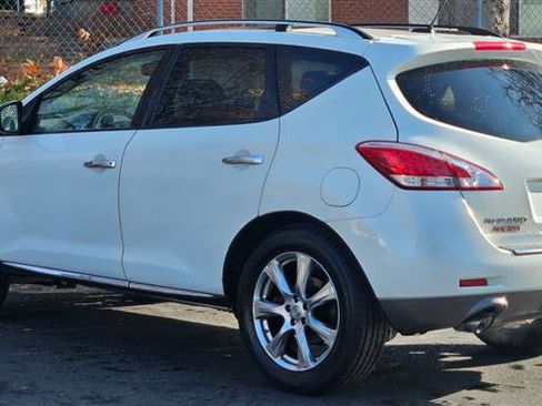 Used 2014 Nissan Murano LE w/ Platinum Edition Package image 3