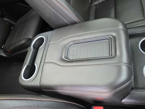 Used 2021 Chevrolet Tahoe High Country w/ Premium Package RWD image 20