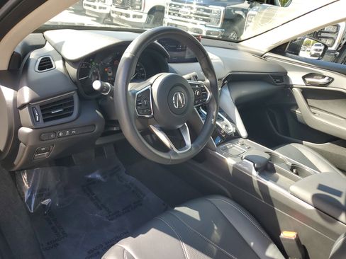 Used 2023 Acura TLX w/ Technology Package image 9