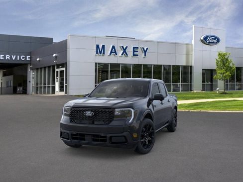 New 2025 Ford Maverick Lariat w/ Black Appearance Package image 2