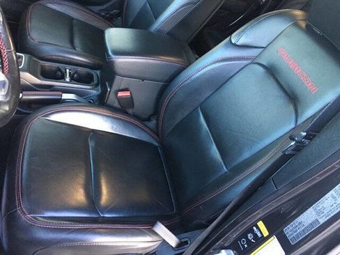 Used 2022 Jeep Gladiator Rubicon w/ LED Lighting Group image 16