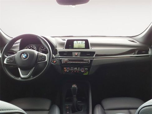 Used 2018 BMW X1 xDrive28i w/ Convenience Package image 10