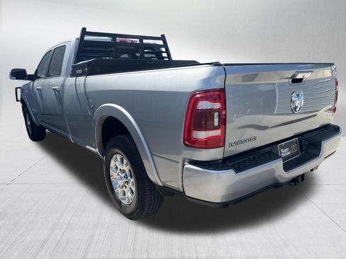 Used 2022 RAM 2500 Laramie w/ Body Color Bumper Group RWD image 6