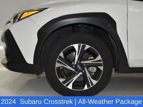 Used 2024 Subaru Crosstrek 2.0i Premium AWD/4WD image 6