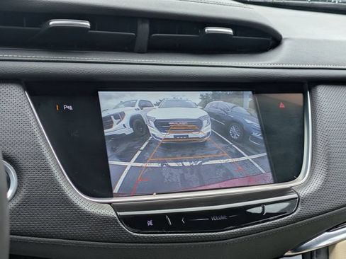 Used 2017 Cadillac XT5 Premium Luxury AWD/4WD image 22