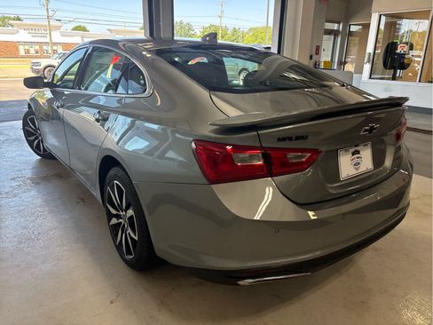 Used 2024 Chevrolet Malibu LS FWD image 5