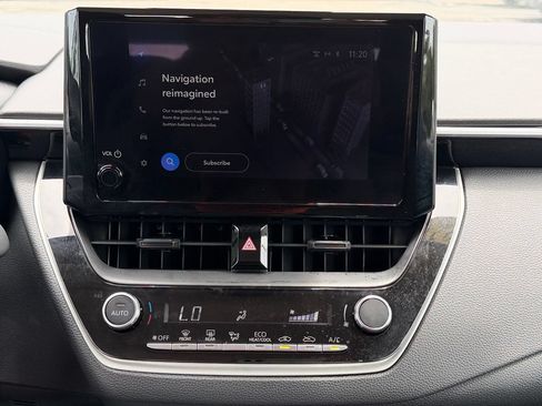 Used 2024 Toyota Corolla LE FWD image 20