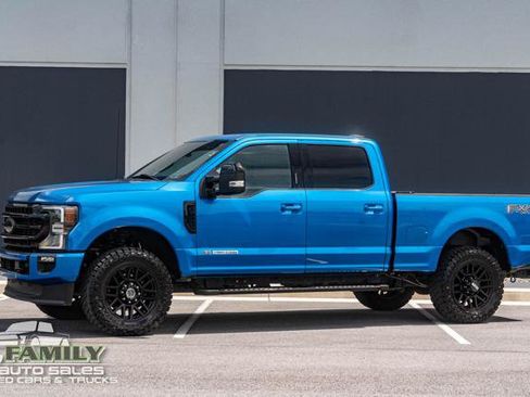 Used 2020 Ford F250 Lariat AWD/4WD image 3