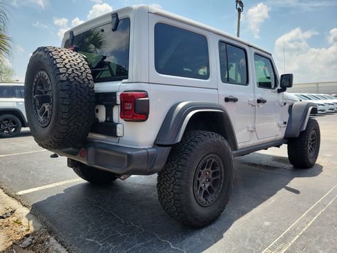 Used 2022 Jeep Wrangler Unlimited Sport w/ Xtreme Recon 35" Tire Package AWD/4WD image 6