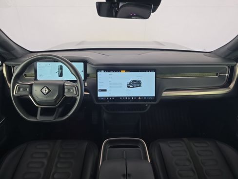 Used 2025 Rivian R1S Adventure AWD/4WD image 26