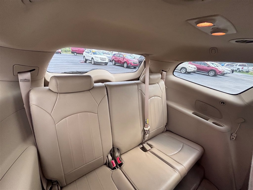 Used 2011 Buick Enclave CXL w/ Trailering Provision Package FWD image 25