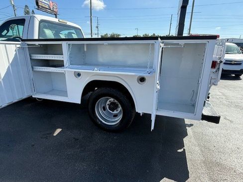 Used 2011 Ford F350 XL w/ PWR Equipment Group image 10