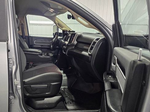 Used 2020 RAM 2500 Big Horn w/ Level 1 Equipment Group AWD/4WD image 8