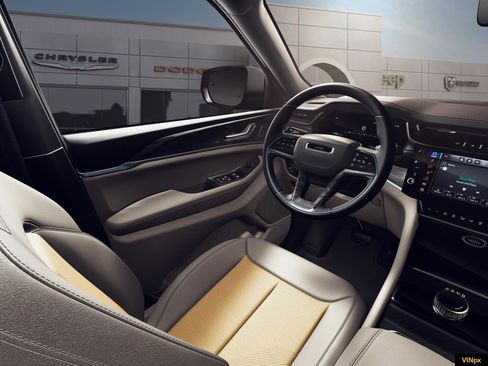 New 2026 Jeep Grand Cherokee L Limited image 18