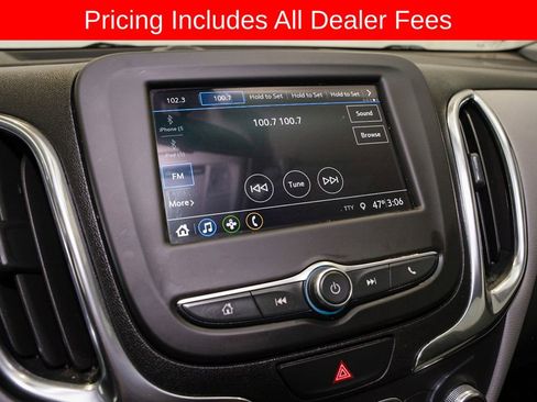 Used 2019 Chevrolet Equinox LT FWD image 12