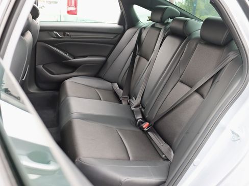 Used 2022 Honda Accord Sport image 27