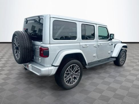 Certified 2023 Jeep Wrangler Unlimited Sahara AWD/4WD image 6