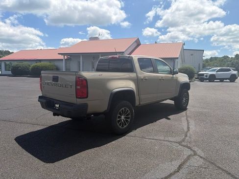 Used 2022 Chevrolet Colorado ZR2 AWD/4WD image 10