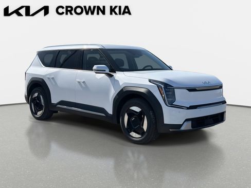 New 2026 Kia EV9 Wind image 3