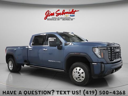 Used 2024 GMC Sierra 3500 Denali Ultimate AWD/4WD image 1