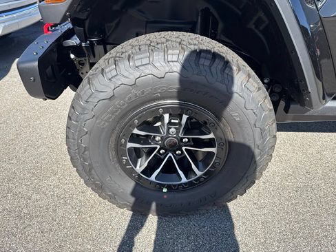 New 2027 Jeep Wrangler Unlimited Rubicon AWD/4WD image 9