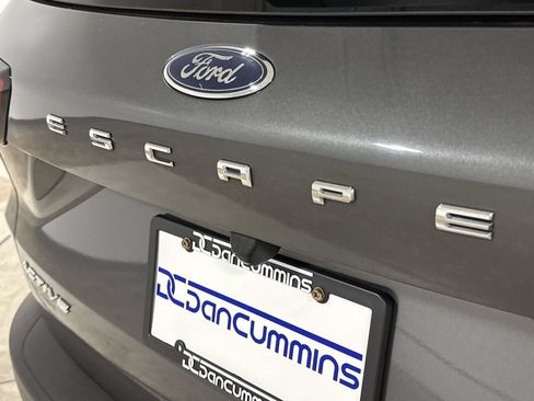 Used 2024 Ford Escape Active AWD/4WD image 25