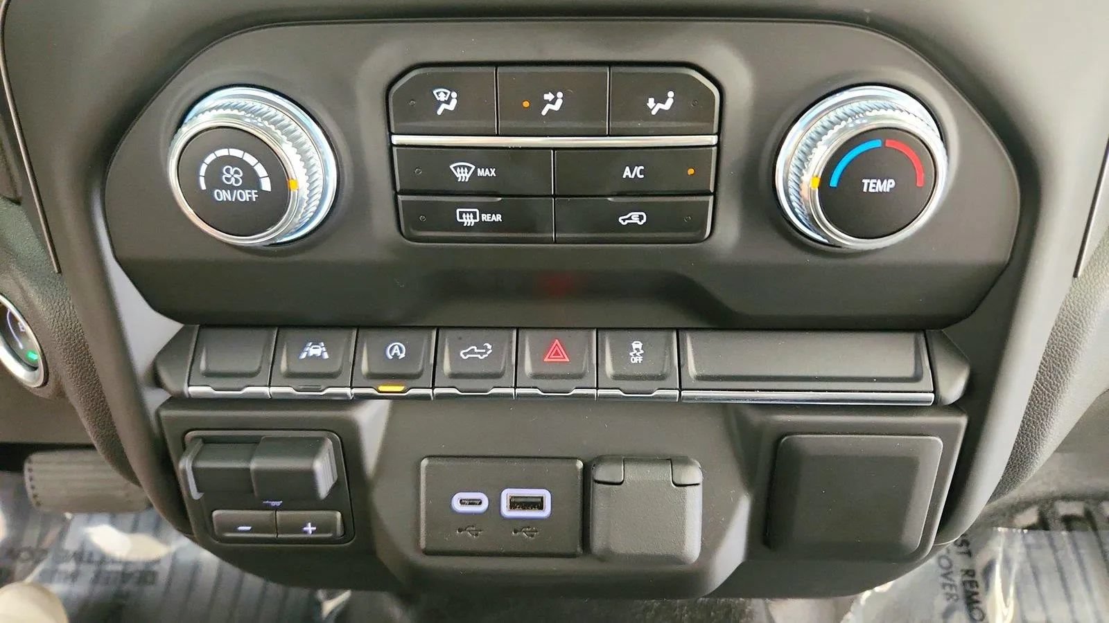 Used 2025 GMC Sierra 1500 Pro w/ Pro Value Package AWD/4WD image 22