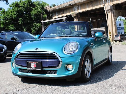 Used 2017 MINI Cooper Convertible FWD image 4