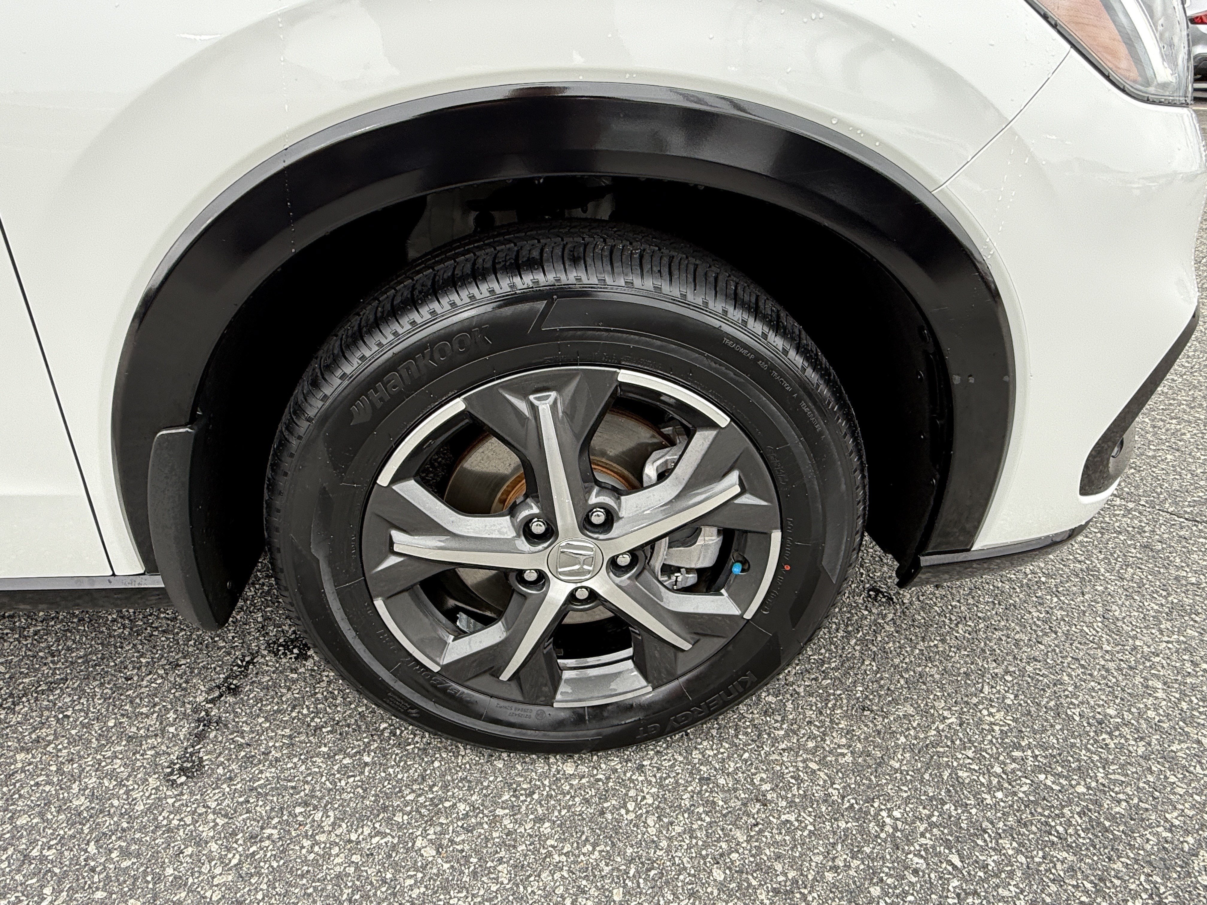 Certified 2024 Honda HR-V EX-L image 14