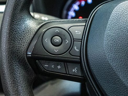 Certified 2024 Toyota RAV4 XLE AWD/4WD image 18