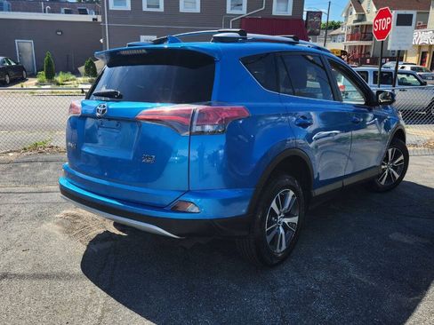 Used 2016 Toyota RAV4 XLE w/ Cargo Management Package AWD/4WD image 7