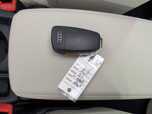 Used 2019 Audi Q3 2.0T Premium image 26