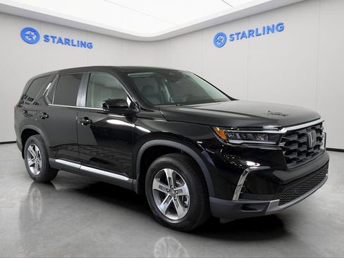 Used 2025 Honda Pilot EX-L image 14