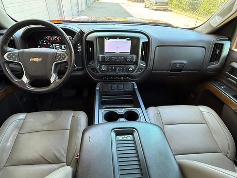 Used 2018 Chevrolet Silverado 1500 LTZ w/ Sport Package AWD/4WD image 31