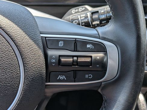 Used 2024 Kia Sportage EX FWD image 19