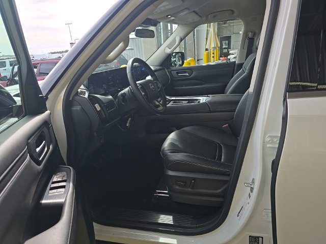 Certified 2026 Nissan Armada SV AWD/4WD image 7