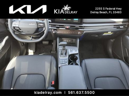 New 2026 Kia Sportage EX FWD image 11