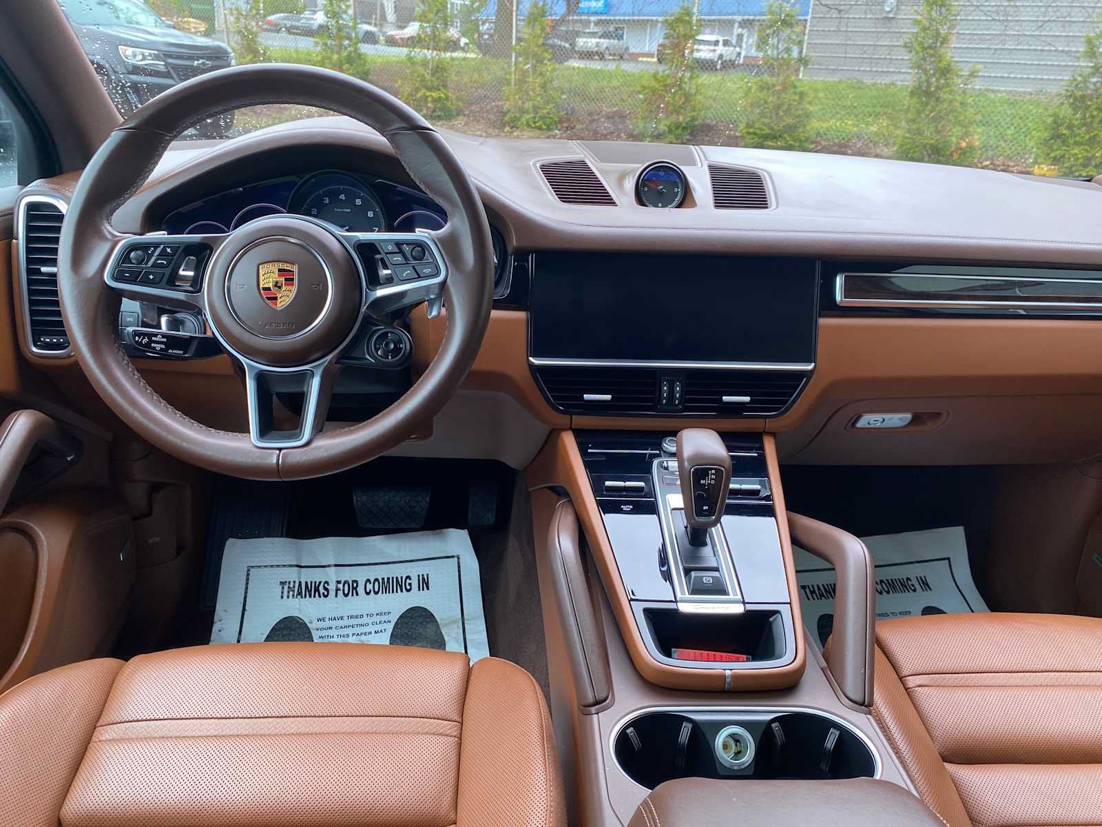 Used 2023 Porsche Cayenne Platinum Edition AWD/4WD image 8