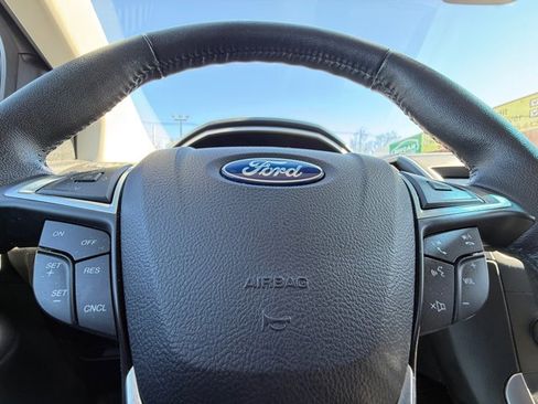 Used 2020 Ford Edge SEL w/ Convenience Package image 31