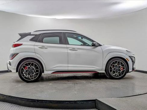 Used 2022 Hyundai Kona N image 9