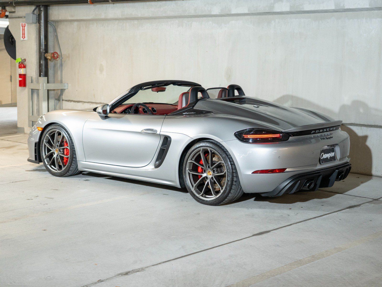 Certified 2020 Porsche 718 Boxster Spyder RWD image 3