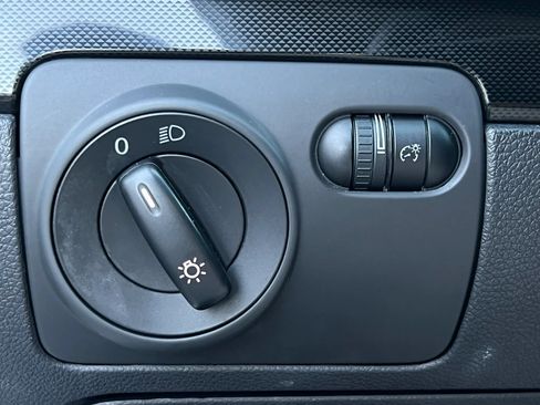 Used 2013 Volkswagen Jetta S FWD image 48